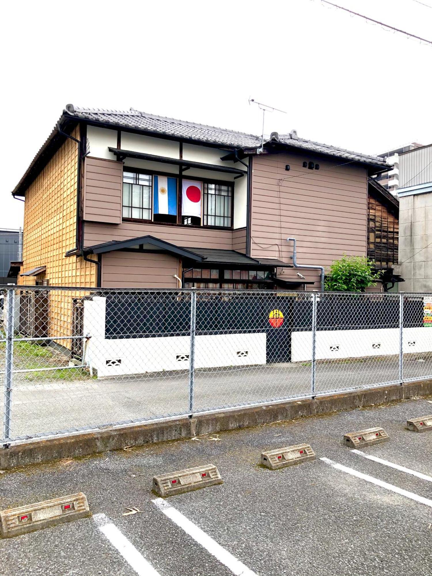 Okiya Guest House & Tapas Bar Kiryu Exterior foto